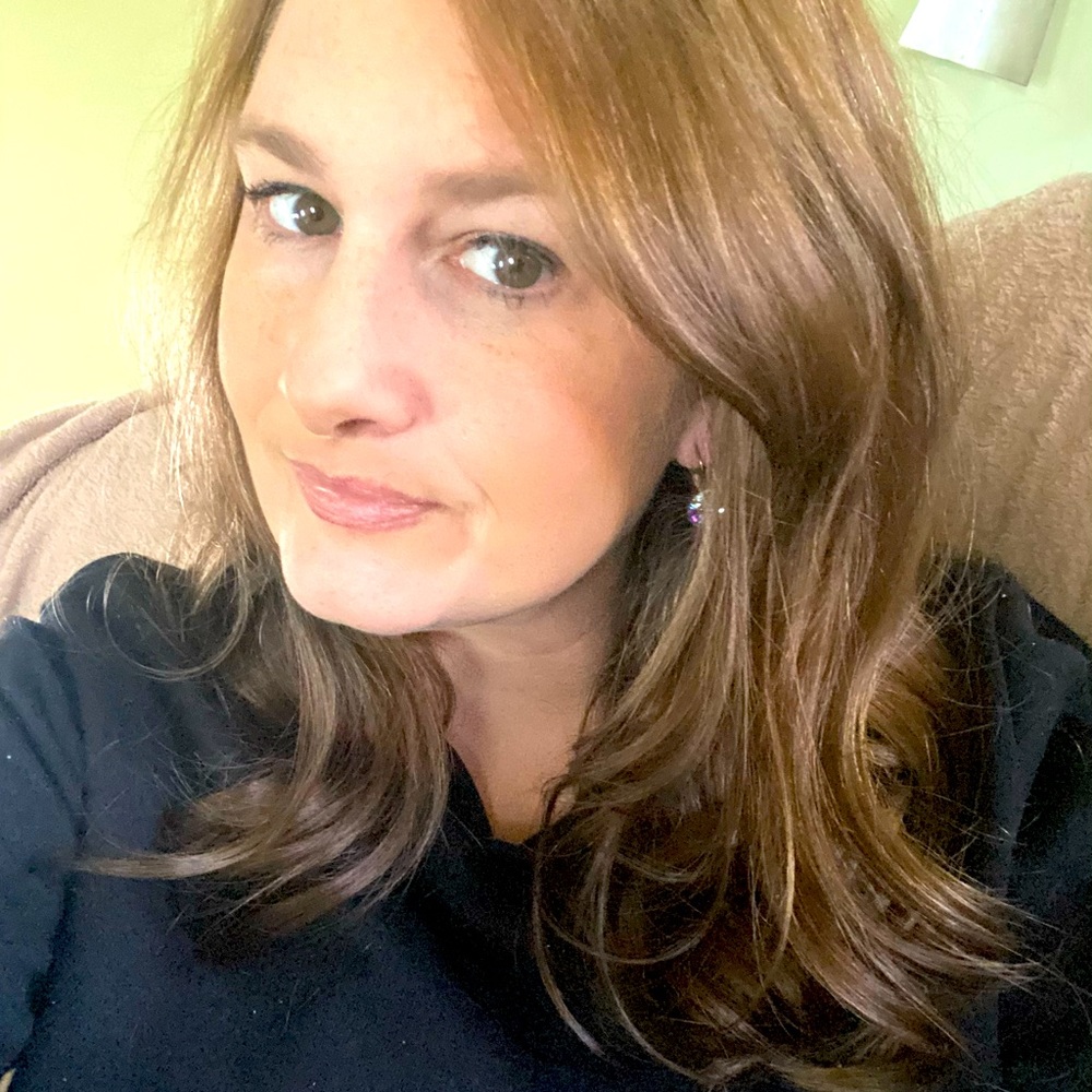 Meet your Posher, Lenore
